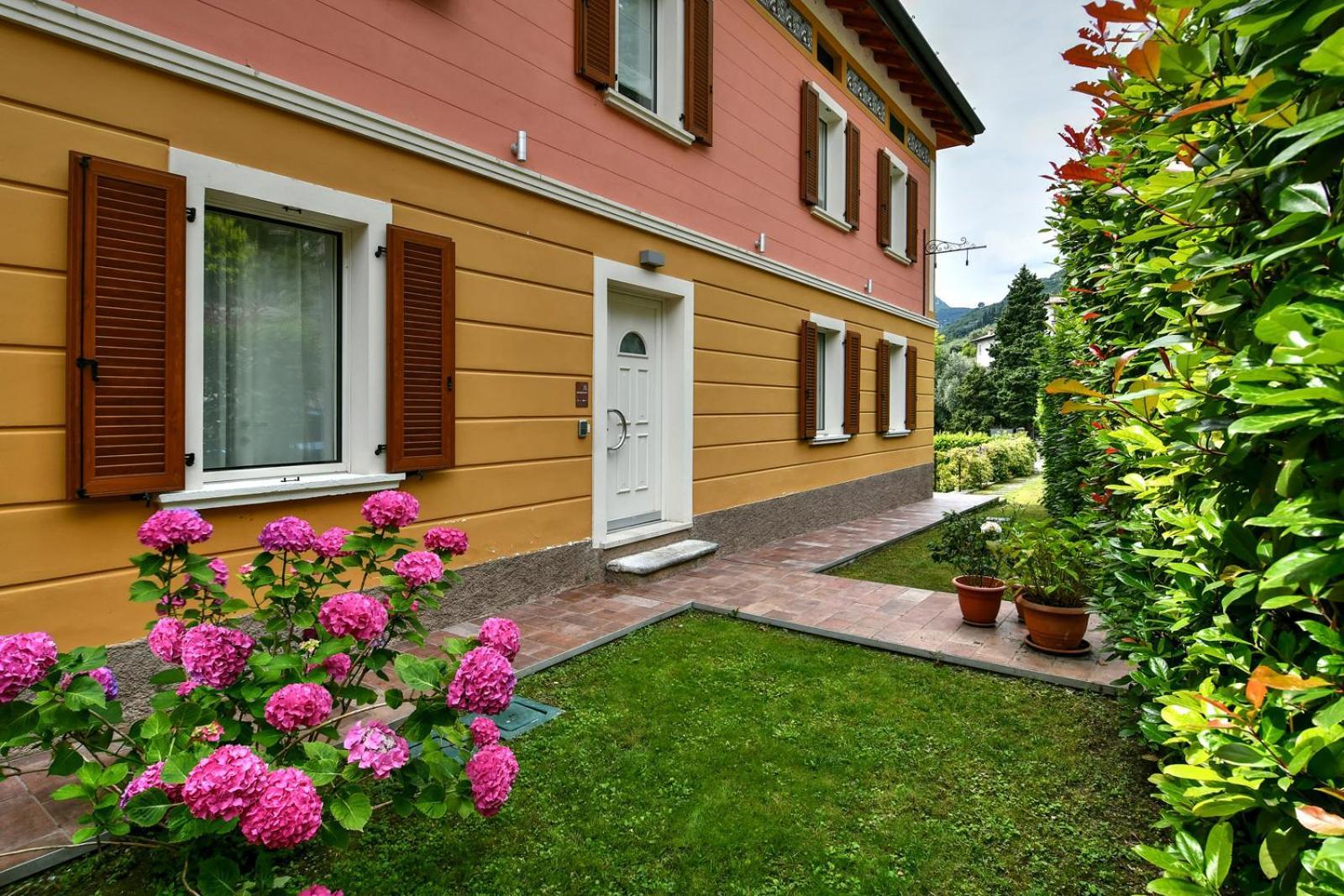 Bed and Breakfast Il Sogno Sul Lago à Gargnano Extérieur photo